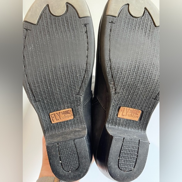 Fly London black leather riding boots sz Eu 39 US 8.5 - 9 - Picture 7 of 9